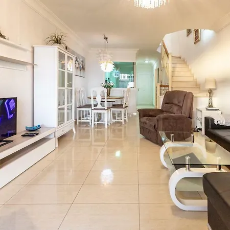Appartamento Beautiful Duplex With Ocean View For 8 Persons Playa de las Americas (Tenerife)